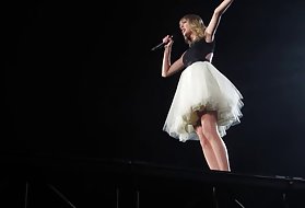 Школьница трахает директора школы