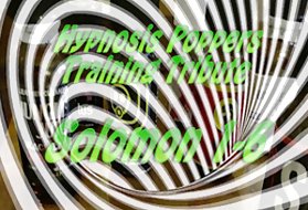 Изогнутая азиатская девушка мастурбирует, чтобы забить оргазмы