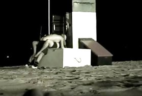 Наблюдение за ее мастурбацией просто замечательно