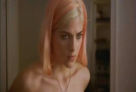 Сладкая школьница вытаскивает для вас горячее сольное число