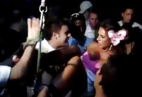 Когда киска разбудила, она мечтает о групповом сексе