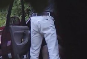 Грудастая девушка трахается в заднице