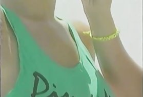 Ее толстый прикладок сделан для рогатого приклада, как этот