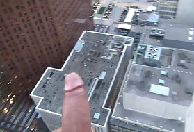 Шунцгейльская влагалище сразу же ударяет двух кранов