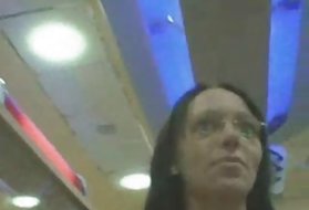 Грудастая девушка любит горячий секс на открытом воздухе