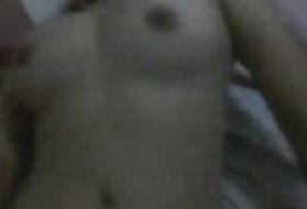 Блондинка с удовольствием