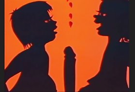 Блядь трахается с толстыми силиконовыми грешниками