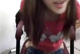 Петух роговой рыжий получает свою задницу полностью